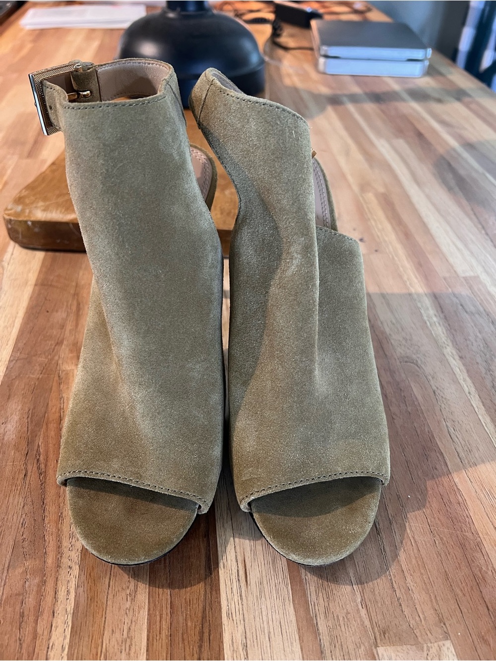 Tory Burch heels size 7.5